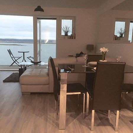 Traeth Bychan Apartment Llanelli Ngoại thất bức ảnh